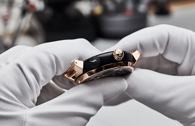 エッジの効いたスポーティなシルエットのタンブール新モデル|LOUIS VUITTON エッジの効いたスポーティなシルエットのタンブール新モデル|LOUIS VUITTON