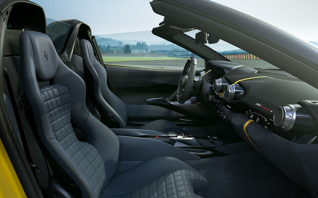 フェラーリ、最新リミテッドエディション･スペシャルシリーズ「812コンペテツィオーネ」「812コンペテツィオーネA」を発表｜Ferrari