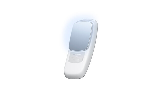 体感温度を調節しながら、ファッションもゴルフも楽しむ。ウェアラブルサーモデバイス「レオン ポケット」に新型が登場｜SONY