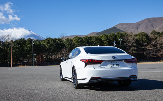 マイチェンでいいところがうまく伸ばされた──新型レクサスLS500hに試乗 ｜LEXUS