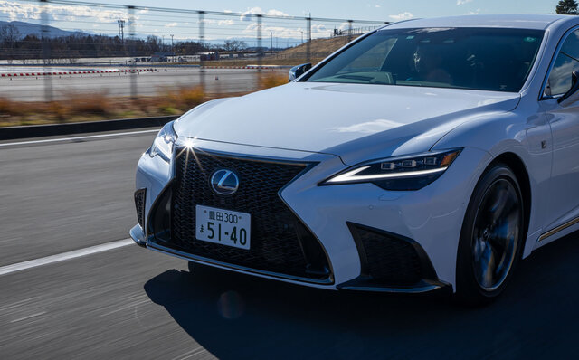 マイチェンでいいところがうまく伸ばされた──新型レクサスLS500hに試乗 ｜LEXUS