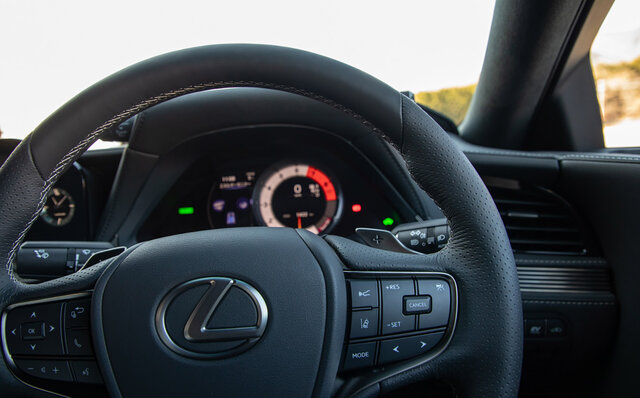 マイチェンでいいところがうまく伸ばされた──新型レクサスLS500hに試乗 ｜LEXUS