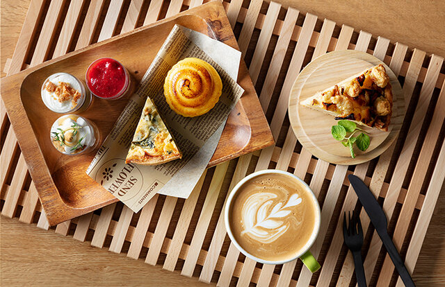 新緑の中でテレワークしながら、将来の軽井沢移住の構想を練る宿泊プラン|TRAVEL 新緑の中でテレワークしながら、将来の軽井沢移住の構想を練る宿泊プラン|TRAVEL