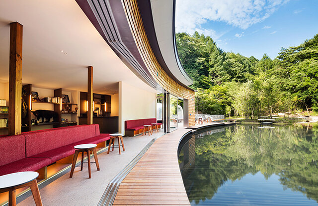 新緑の中でテレワークしながら、将来の軽井沢移住の構想を練る宿泊プラン|TRAVEL 新緑の中でテレワークしながら、将来の軽井沢移住の構想を練る宿泊プラン|TRAVEL