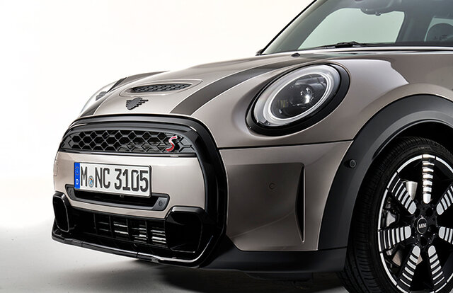 内外装を一新──マイナーチェンジを受けたMINIがデビュー|MINI 内外装を一新──マイナーチェンジを受けたMINIがデビュー|MINI
