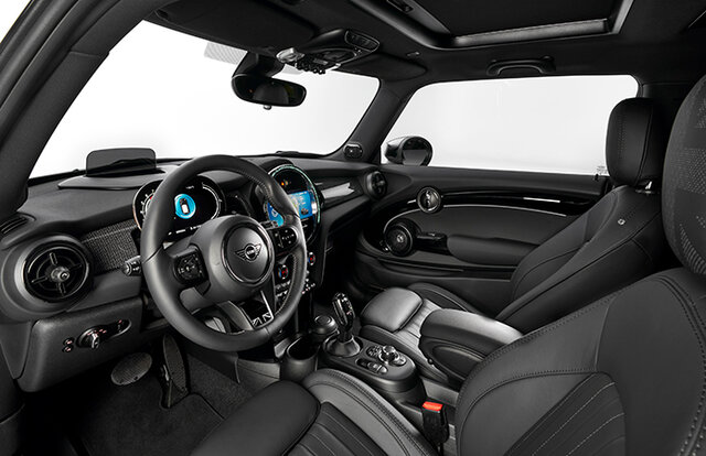 内外装を一新──マイナーチェンジを受けたMINIがデビュー|MINI 内外装を一新──マイナーチェンジを受けたMINIがデビュー|MINI