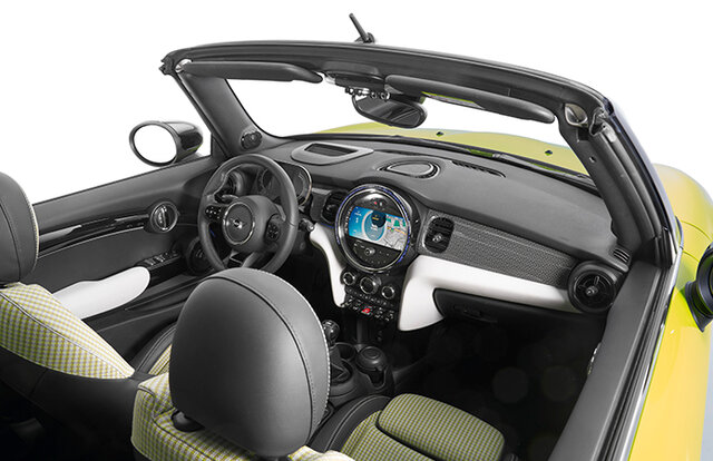 内外装を一新──マイナーチェンジを受けたMINIがデビュー|MINI 内外装を一新──マイナーチェンジを受けたMINIがデビュー|MINI