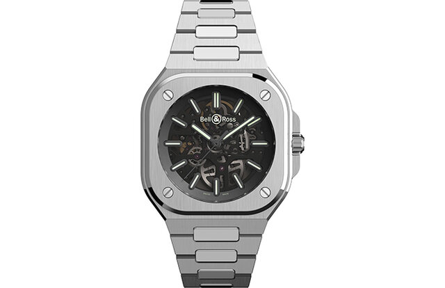 昼夜を問わず抜群の視認性を発揮する「BR 05 SKELETON NIGHTLUM」｜Bell & Ross