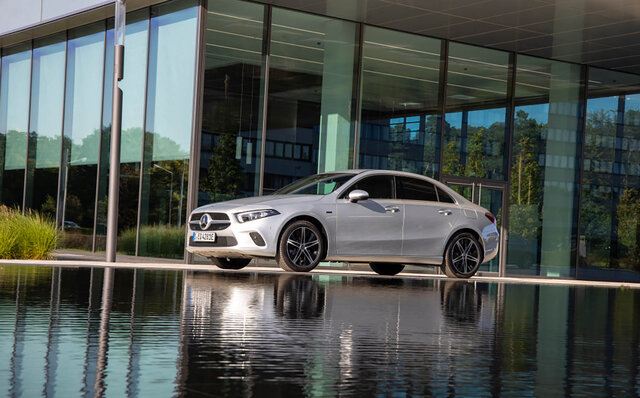メルセデスのコンパクトカー初のPHEVモデルが登場「A 250 e」｜Mercedes Benz
