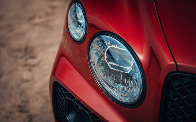 ベントレー、パフォーマンスを強化したベンテイガ初の“S”モデルを発表｜Bentley