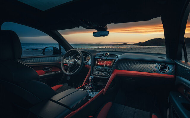 ベントレー、パフォーマンスを強化したベンテイガ初の“S”モデルを発表｜Bentley