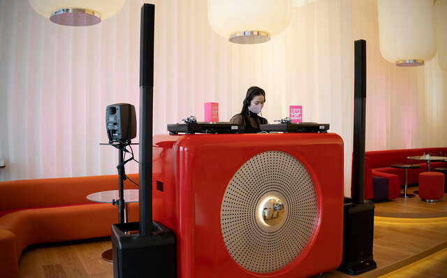 大阪・高層・ステイケーション　心斎橋・W大阪｜TRAVEL