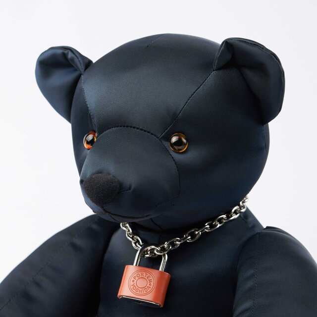 吉田カバンから、新作と同色の生地を使った可愛らしいPORTER GRIZZLY BEARが登場｜YOSHIDA