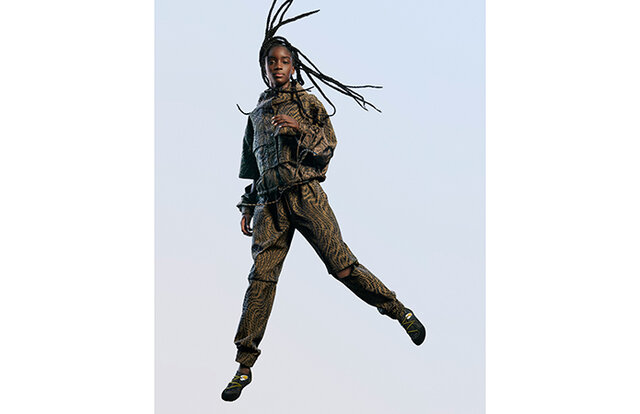 サラ・コールマンとのコラボレーションによる2021年サマーカプセルコレクション「FFヴァーティゴ」｜FENDI 