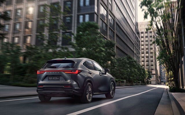 レクサス、新型NXをワールドプレミア｜LEXUS