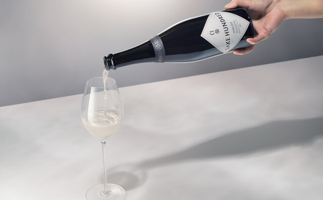 SAKE HUNDRED初のスパークリング日本酒「白奏｜HAKUSO」が登場｜SAKE HUNDRED