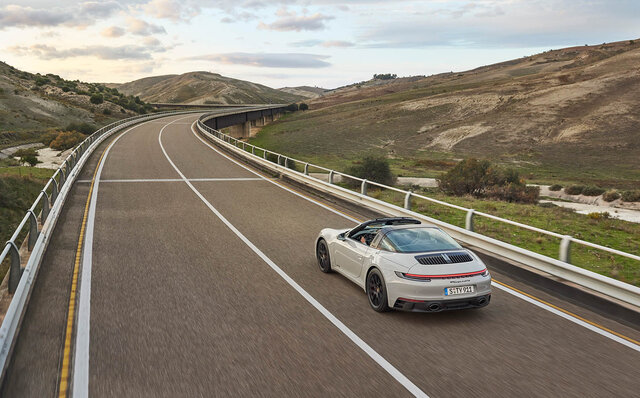 ポルシェ911に5つのGTSモデルが追加|Porsche ポルシェ911に5つのGTSモデルが追加|Porsche