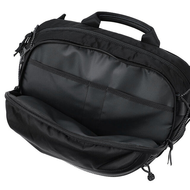 「ヨウジヤマモト」×「ポーター」第2弾は、“シワ”をデザインした高密度ナイロンツイル生地を採用｜YOHJI YAMAMOTO×PORTER