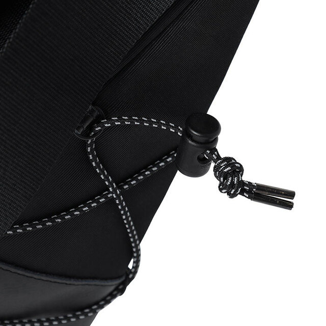 「ヨウジヤマモト」×「ポーター」第2弾は、“シワ”をデザインした高密度ナイロンツイル生地を採用｜YOHJI YAMAMOTO×PORTER