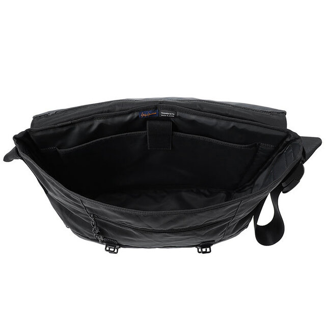 「ヨウジヤマモト」×「ポーター」第2弾は、“シワ”をデザインした高密度ナイロンツイル生地を採用｜YOHJI YAMAMOTO×PORTER