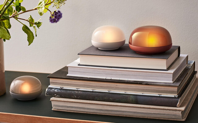 ポータブル照明アイテム「ソフトスポット」からソーラーとLEDが新発売｜ROSENDAHL COPENHAGEN