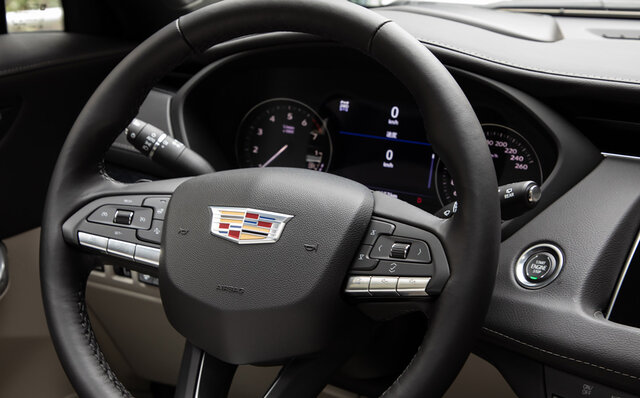 若々しくて楽しいSUVだった──キャデラック「XT4」に試乗｜Cadillac