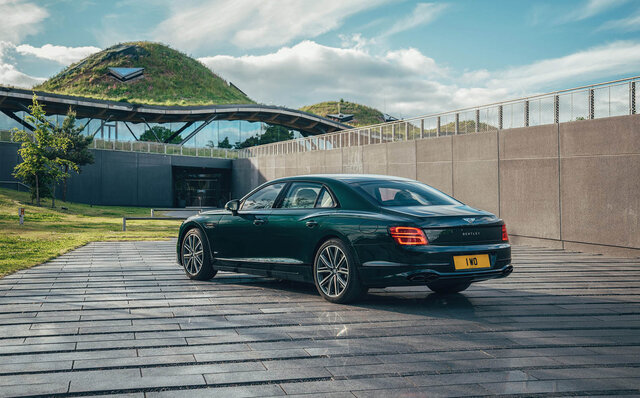 ベントレー フライングスパーにハイブリッドモデル登場|Bentley ベントレー フライングスパーにハイブリッドモデル登場|Bentley
