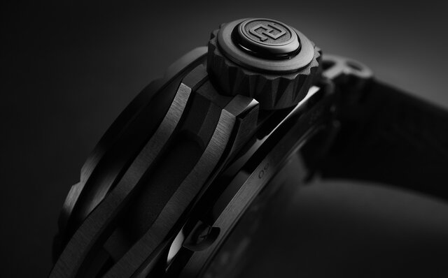 ロジェ・デュブイとピレリの高度なエンジニアリングが融合した新作「エクスカリバー スパイダー ピレリ」｜ROGER DUBUIS