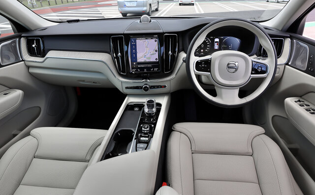 ボルボXC60×ひらまつ御代田は、理想のマリアージュ|VOLVO ボルボXC60×ひらまつ御代田は、理想のマリアージュ|VOLVO