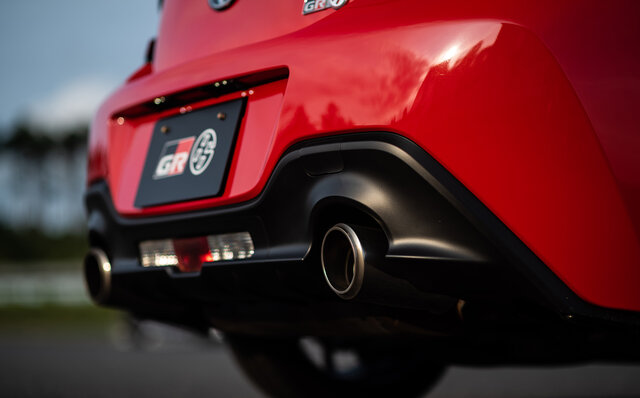 異なるテイストのスポーツカーに進化──新型トヨタ86 & スバルBRZに試乗|TOYOTA 異なるテイストのスポーツカーに進化──新型トヨタ86 & スバルBRZに試乗|TOYOTA