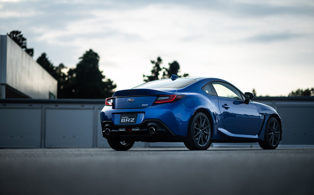 異なるテイストのスポーツカーに進化──新型トヨタ86 & スバルBRZに試乗|TOYOTA 異なるテイストのスポーツカーに進化──新型トヨタ86 & スバルBRZに試乗|TOYOTA