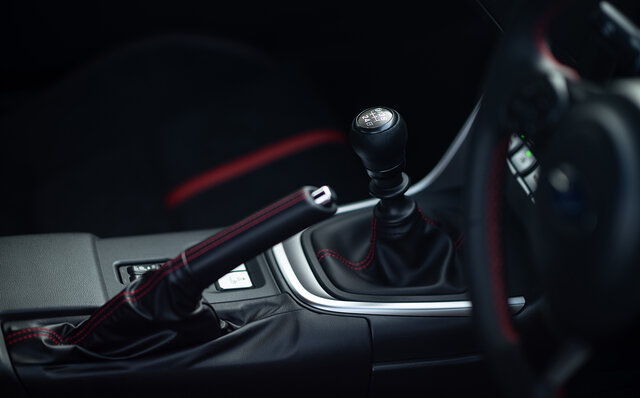 異なるテイストのスポーツカーに進化──新型トヨタ86 & スバルBRZに試乗|TOYOTA 異なるテイストのスポーツカーに進化──新型トヨタ86 & スバルBRZに試乗|TOYOTA