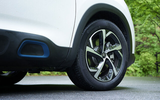 マジックカーペット・ライドは電動化でも健在──シトロエンC5エアクロスPHEVに試乗|Citroën マジックカーペット・ライドは電動化でも健在──シトロエンC5エアクロスPHEVに試乗|Citroën