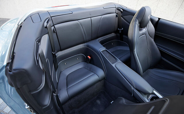 例え50km/hでも十分楽しい──フェラーリポルトフィーノMに試乗｜Ferrari