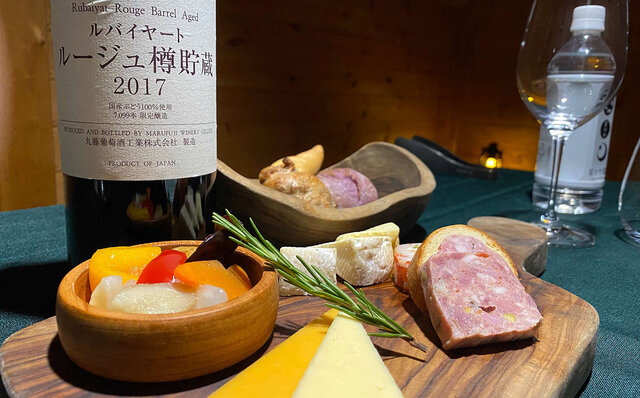 富士登山の第一人者と一緒に登頂する格別体験。「グラマラス富士登山」のススメ｜TRAVEL