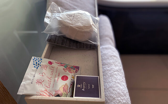 クラブラウンジを新設！「ザ・リッツ・カールトン沖縄」の実力やいかに!?｜TRAVEL