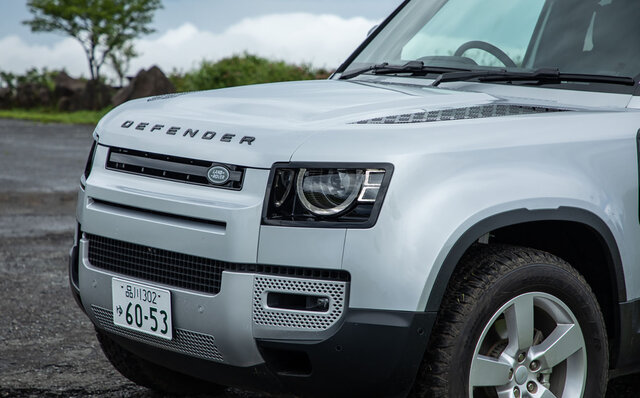 今もっとも魅力的なスタイリングのSUV──新型ディフェンダー90に試乗｜Land Rover