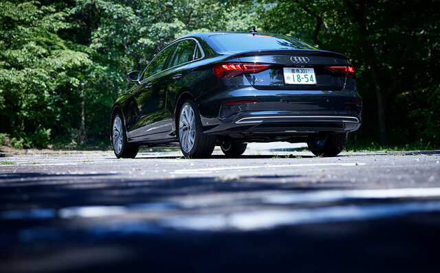 まさにアウトバーンの国で生まれたクルマ──新型アウディA3セダンに試乗|Audi まさにアウトバーンの国で生まれたクルマ──新型アウディA3セダンに試乗|Audi