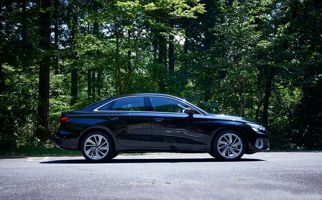 まさにアウトバーンの国で生まれたクルマ──新型アウディA3セダンに試乗|Audi まさにアウトバーンの国で生まれたクルマ──新型アウディA3セダンに試乗|Audi