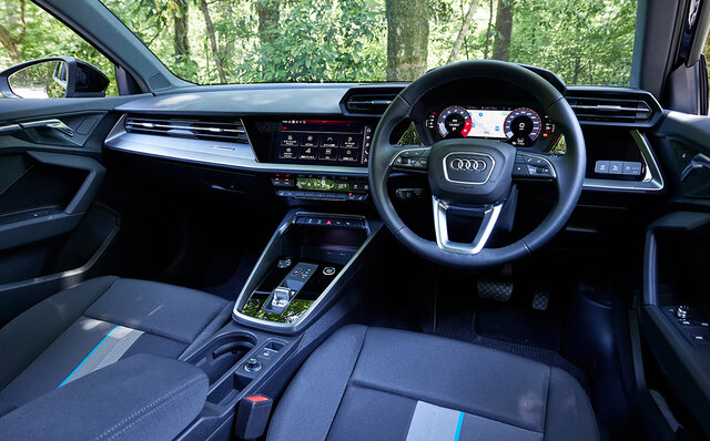 まさにアウトバーンの国で生まれたクルマ──新型アウディA3セダンに試乗|Audi まさにアウトバーンの国で生まれたクルマ──新型アウディA3セダンに試乗|Audi