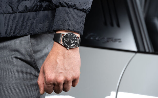 2021年新作「スポーツ・クロノ・サブセコンド 39」全3機種を発表｜PORSCHE DESIGN