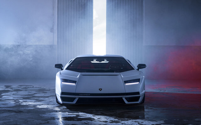 ランボルギーニ、カウンタック50周年を記念した新型「カウンタックLPI 800-4」発表|Lamborghini ランボルギーニ、カウンタック50周年を記念した新型「カウンタックLPI 800-4」発表|Lamborghini