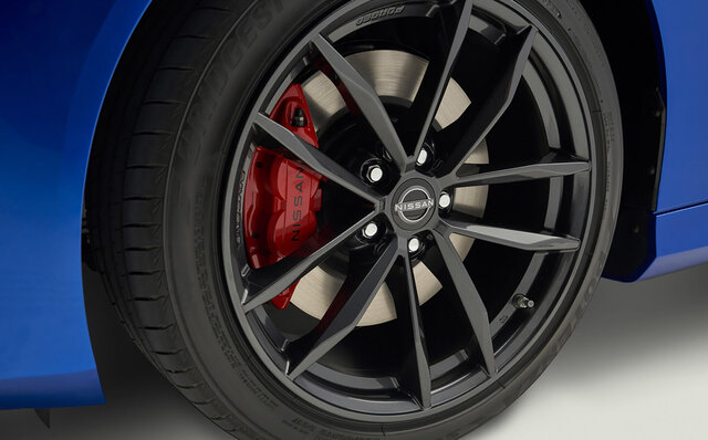 日産、新型スポーツカー「Z」を発表──歴代モデルと同様に「手が届くスポーツカー」として進化|日産 日産、新型スポーツカー「Z」を発表──歴代モデルと同様に「手が届くスポーツカー」として進化|日産