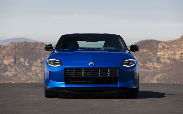 日産、新型スポーツカー「Z」を発表──歴代モデルと同様に「手が届くスポーツカー」として進化|日産 日産、新型スポーツカー「Z」を発表──歴代モデルと同様に「手が届くスポーツカー」として進化|日産