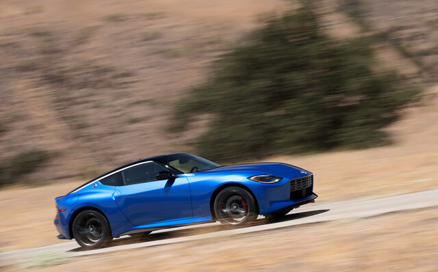 日産、新型スポーツカー「Z」を発表──歴代モデルと同様に「手が届くスポーツカー」として進化｜日産