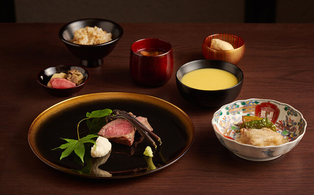 長野・奈良井宿の古民家を改修。宿泊と食が楽しめる新施設誕生|BYAKU Narai 長野・奈良井宿の古民家を改修。宿泊と食が楽しめる新施設誕生|BYAKU Narai