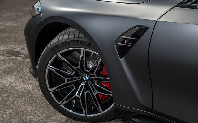 BMWから4WD仕様のM3セダン/M4クーペ登場｜BMW