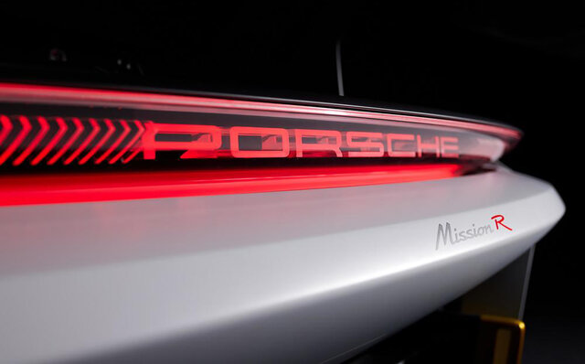 ポルシェ、アップデートしたタイカン2022年モデルを発表|Porsche ポルシェ、アップデートしたタイカン2022年モデルを発表|Porsche