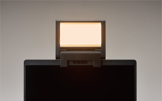 オンライン会議中の画面映りを良くする「Web 会議用スクエアライト」｜KINGJIM