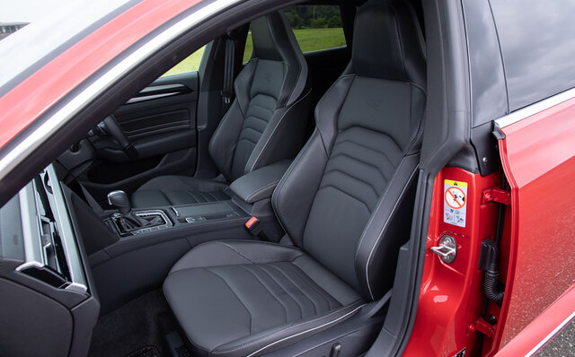 単なる実用本位のワゴンではない──フォルクスワーゲン、アルテオン シューティングブレークに試乗｜Volkswagen